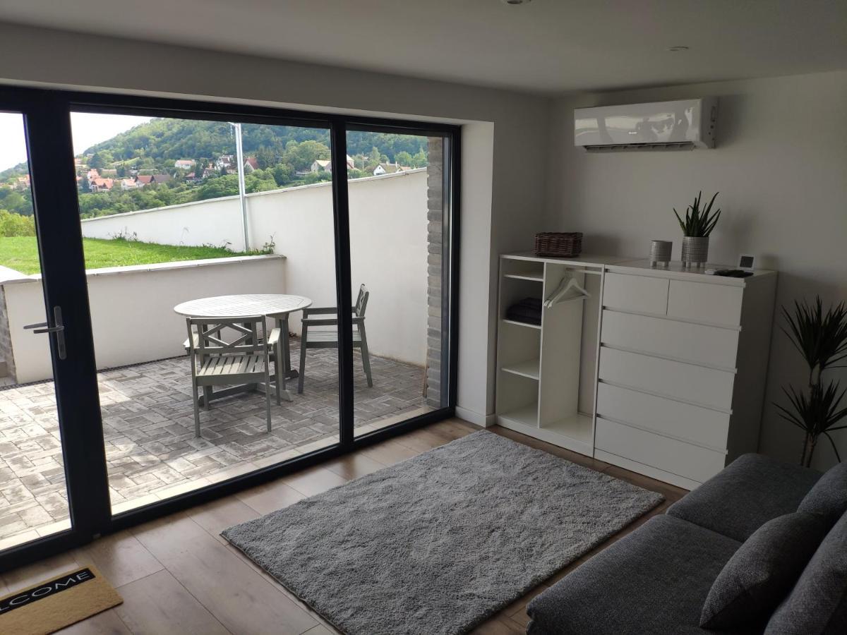 Panorama & Vino Apartman Szigliget Eksteriør billede